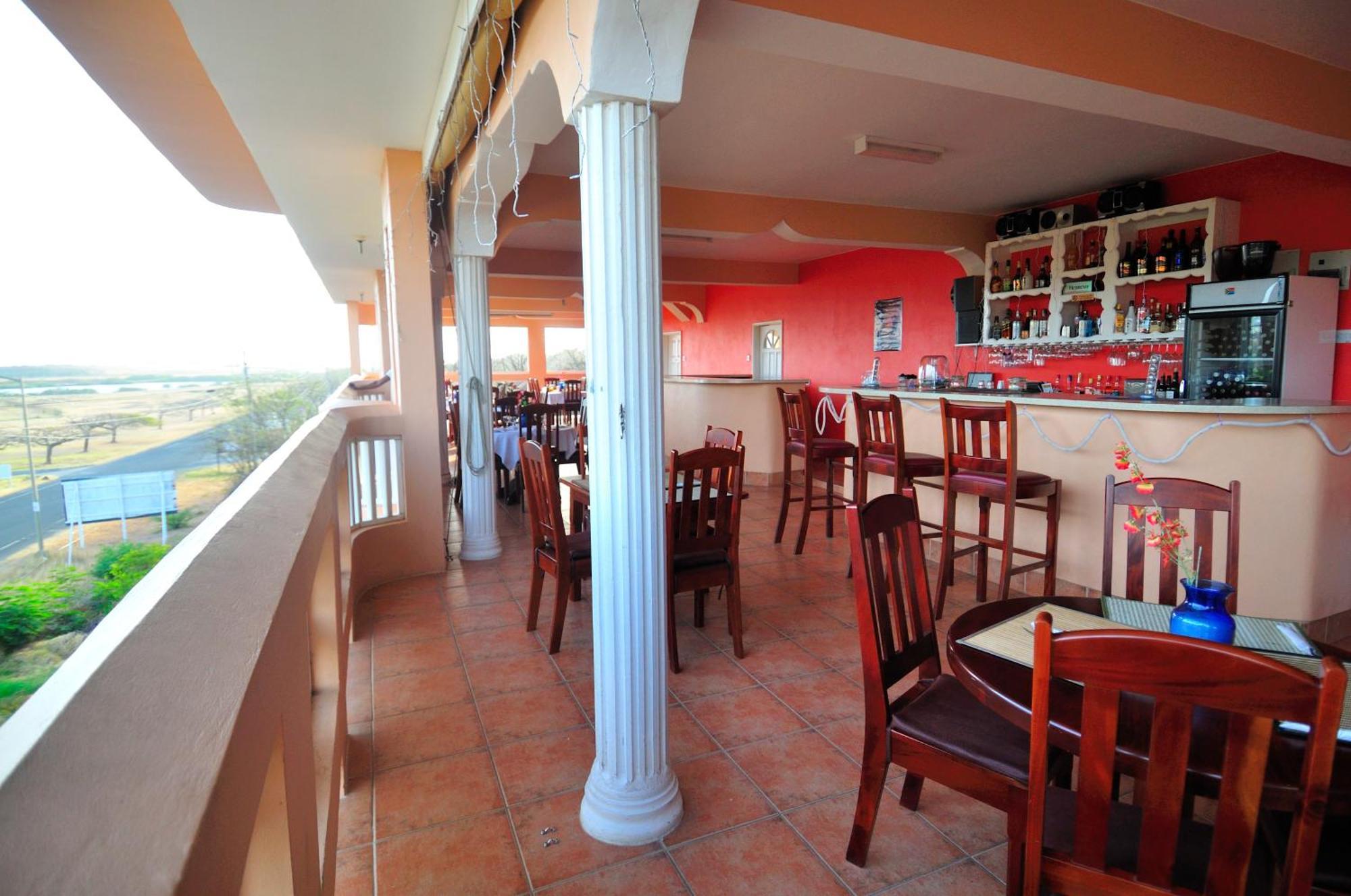 La Heliconia & Day Spa St. George's Exterior foto