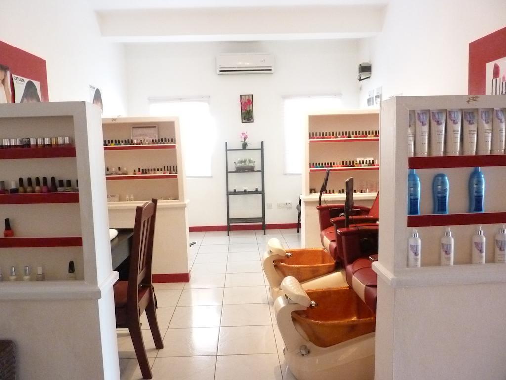 La Heliconia & Day Spa St. George's Exterior foto